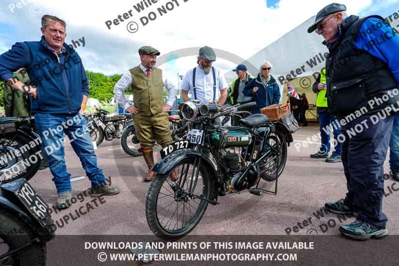 Vintage motorcycle club;eventdigitalimages;no limits trackdays;peter wileman photography;vintage motocycles;vmcc banbury run photographs